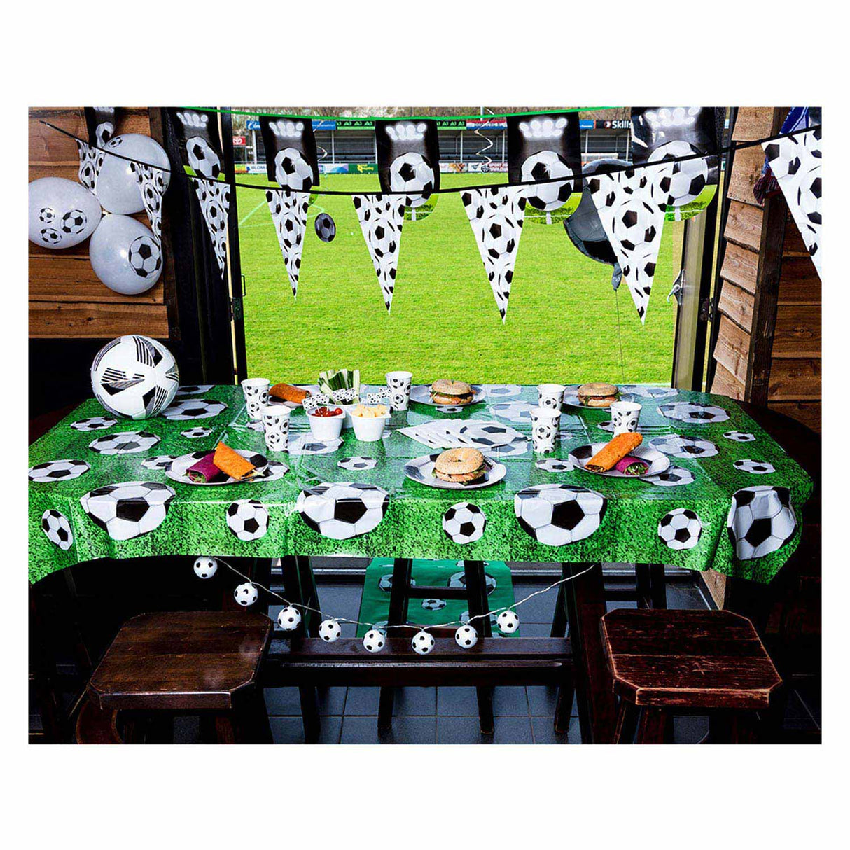 Boland Paper Cups Football, 10e.