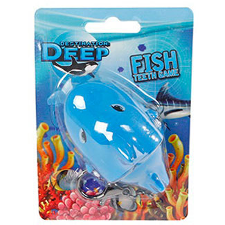 Jungle expedition biting shark key ring