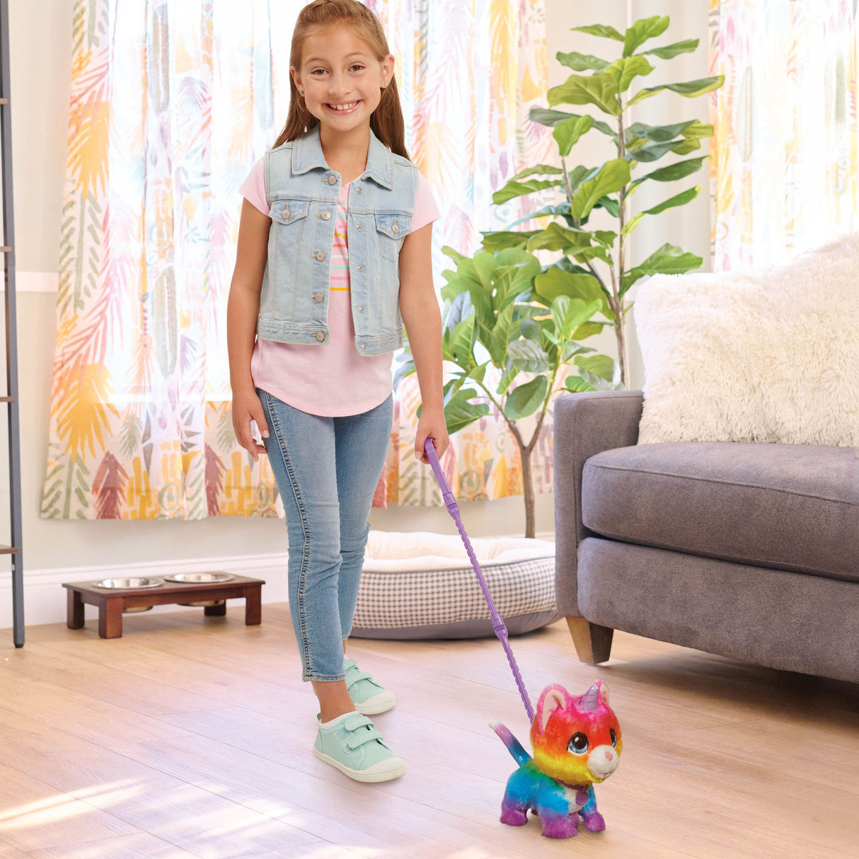 Sprioritéit furrelal Walk-a-vill Unicorn Kaz interaktiv Déier
