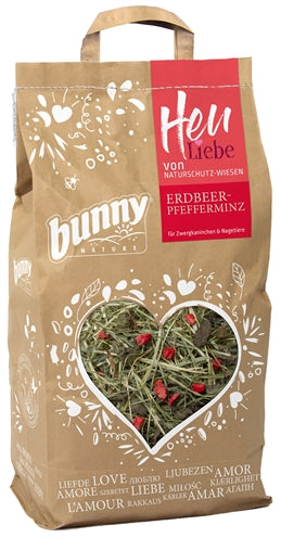 Bunny Nature My Favorite Hay with Strawberry and Peppermint