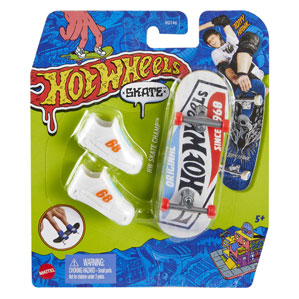 Hot Wheels FingSkateboard Play Set