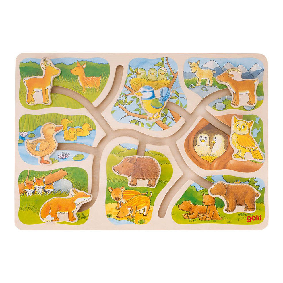 Goki Wooden Sliding puzzle che appartiene a chi, 8 °.