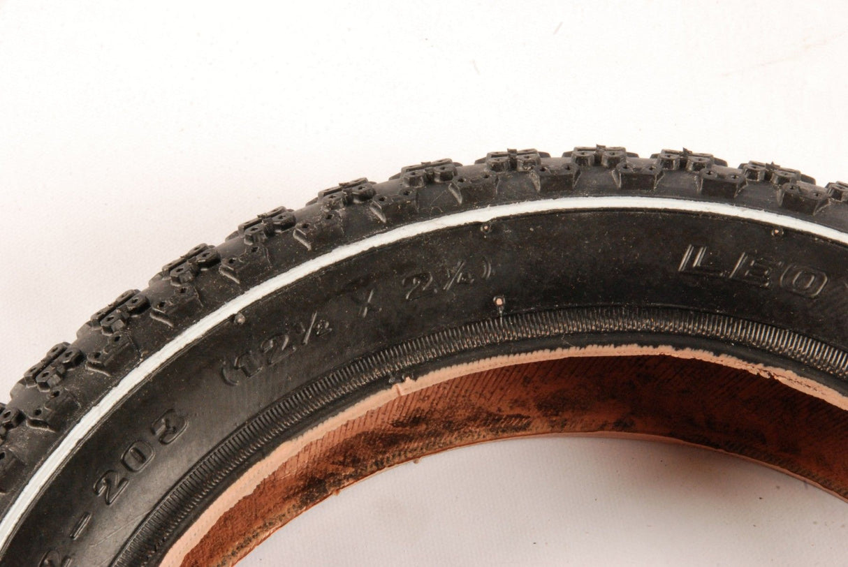 Volare Tire - 12 pouces - Nopjes - noir - vélo pour enfants