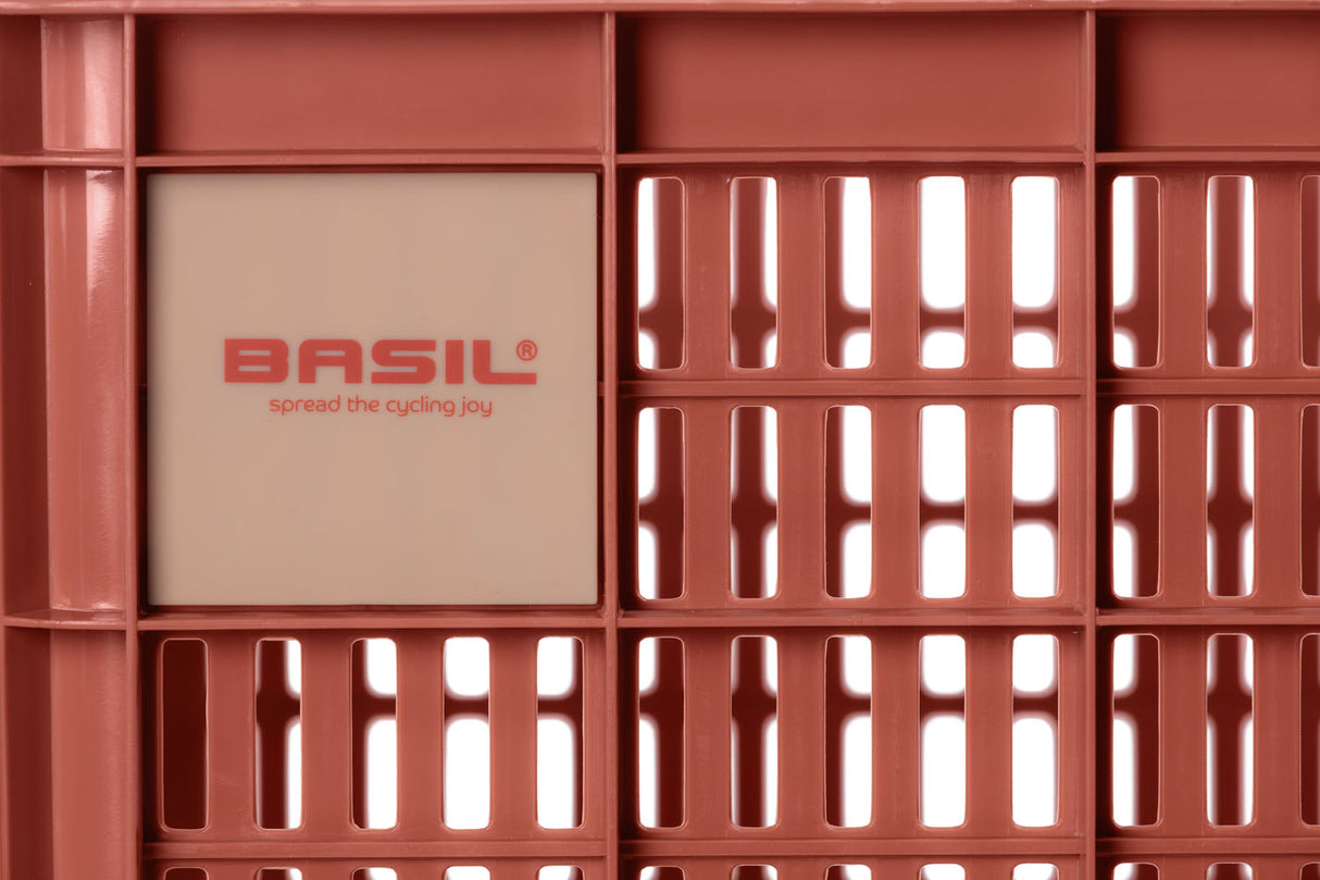 Basil Fietskrat M - Srednja - 29,5 litra - rdeča