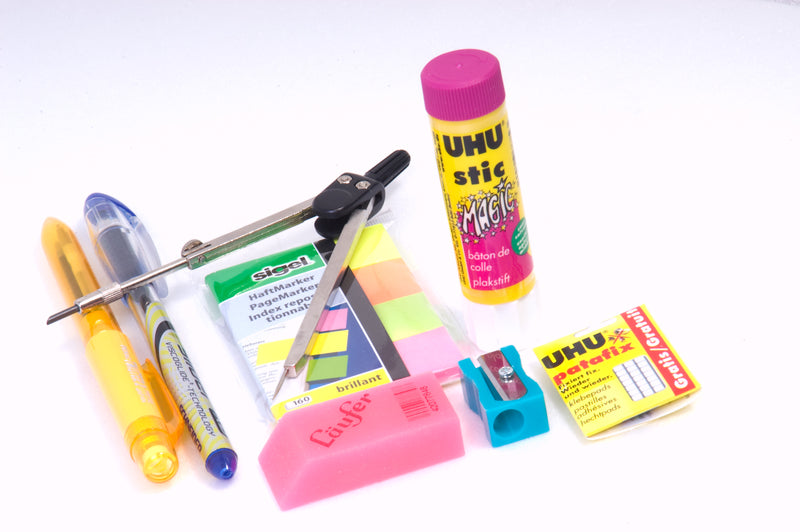 Kangaro K-7402 kopp med Pen Gum Lim Passer etc.