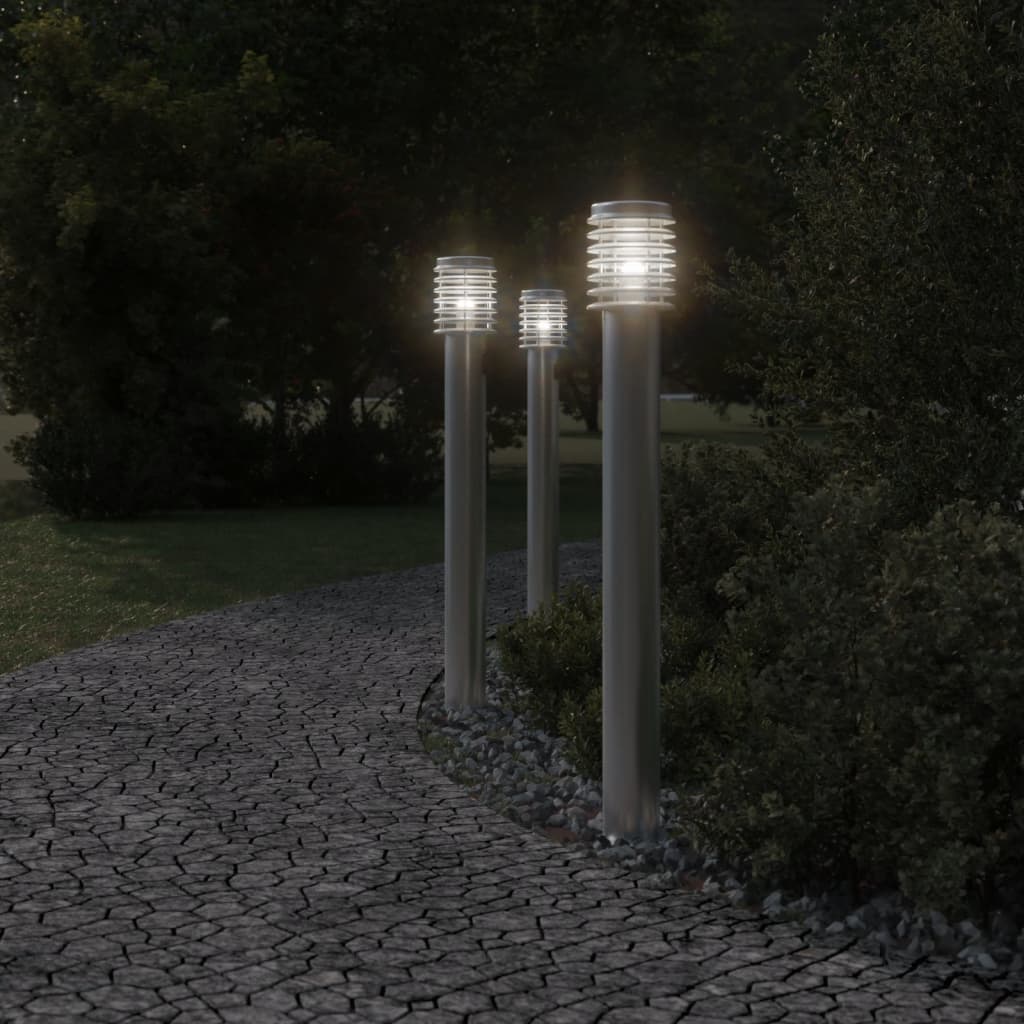 Vidaxl Lampada da pavimento esterno con presa da 110 cm in acciaio inossidabile in argento