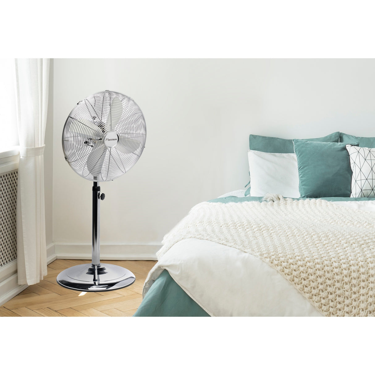 Bestron DFS45S Retro Statiefventilator