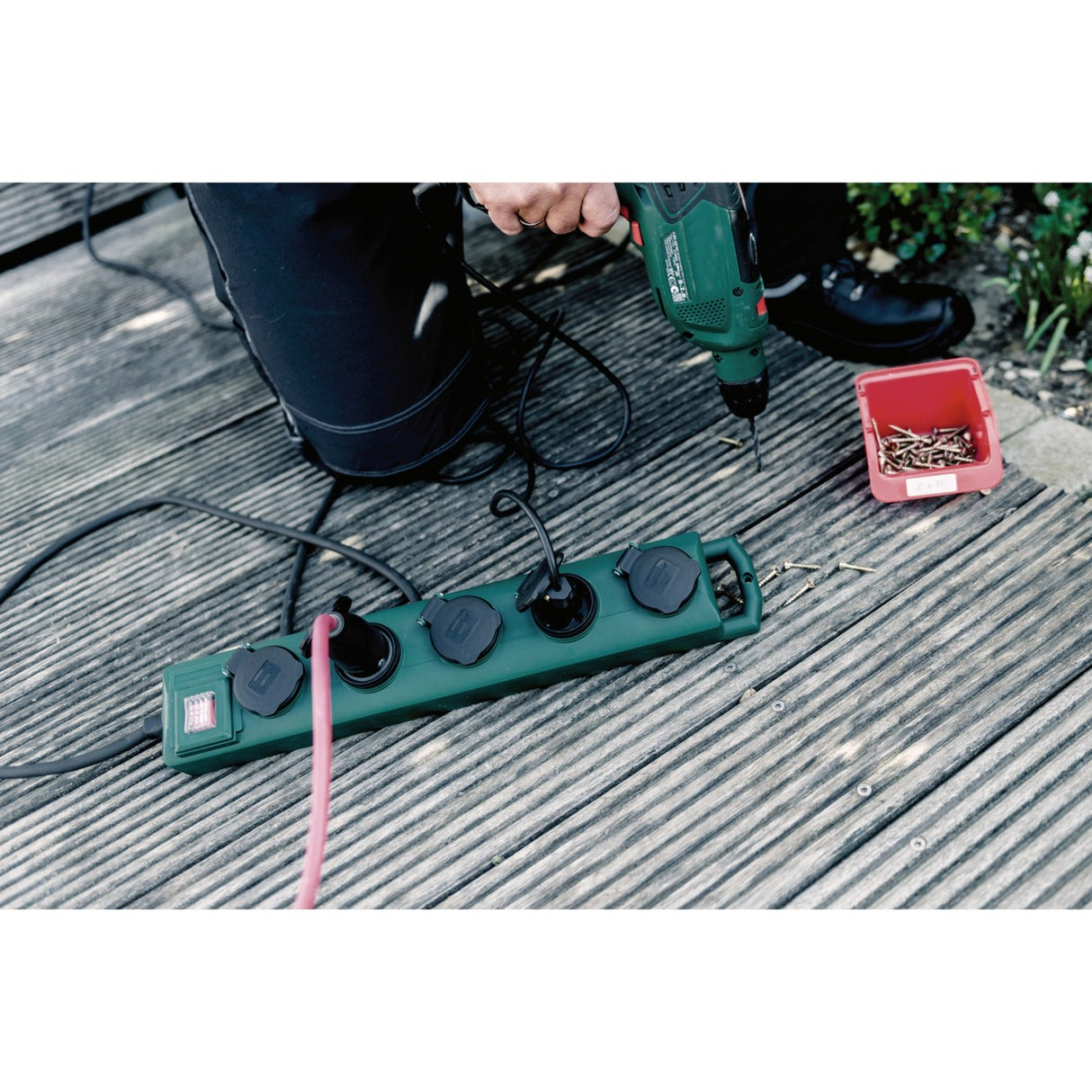 Brennenstuhl Super-Solid SL 554 Garden Kontaktdistributør