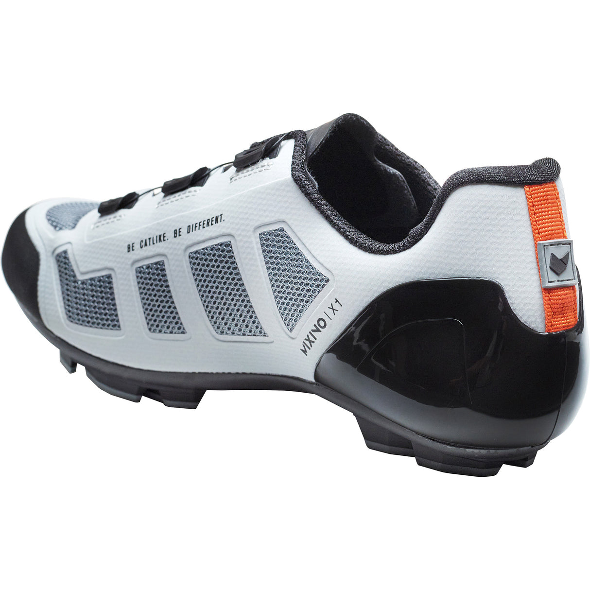 Scarpe MTB di Buzaglo Catb Mixino XC1 Size 44 Carbon Grey