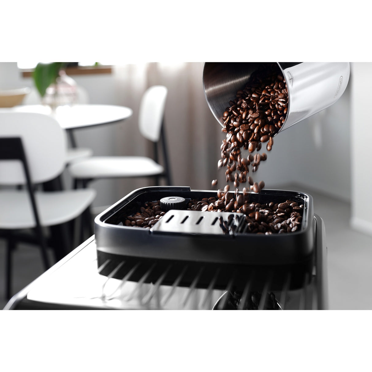 Delonghi Delonghi Magnifica Evo ECAM290.61.B Espresso Machine