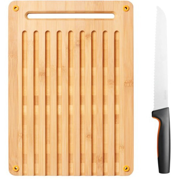 Fiskars Functional Form Set Bambusovo rezalno desko in nož