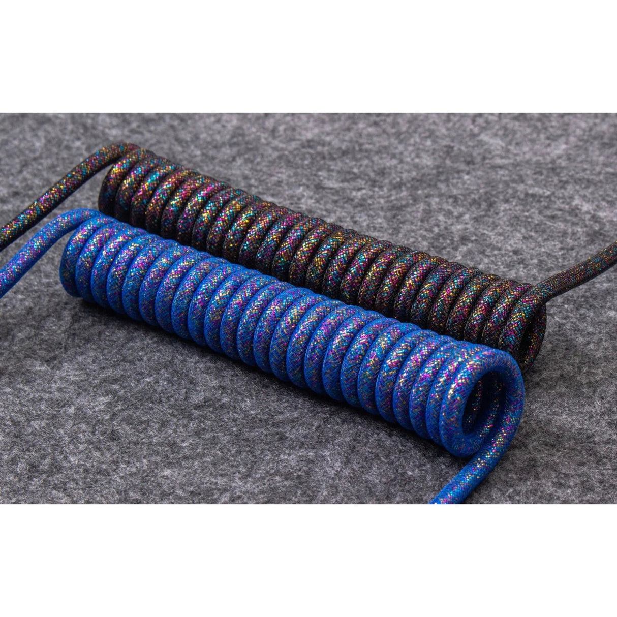 Cable de aviador en espiral de KeyCron USB-C 3.2 Gen 1