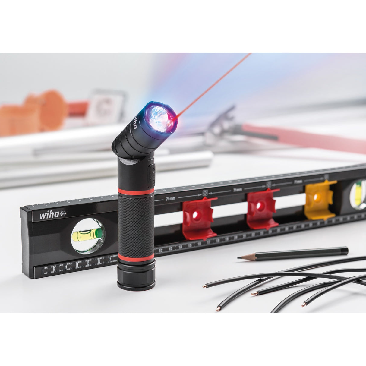 Wiha Linterna con LED, láser y luz UV