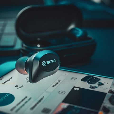 Brezžični stereo ušesni čepki Bluetooth By-ap1 črna