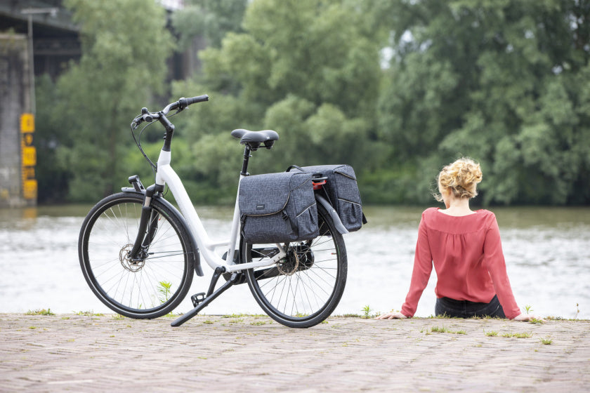 Mondi Joy Double Bicycle Bag - Vand -Repellent Polyester - Sort - 38L