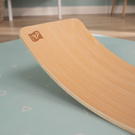 Hračky TP Active-Tots Wooden Balance Storage od 12 měsíců